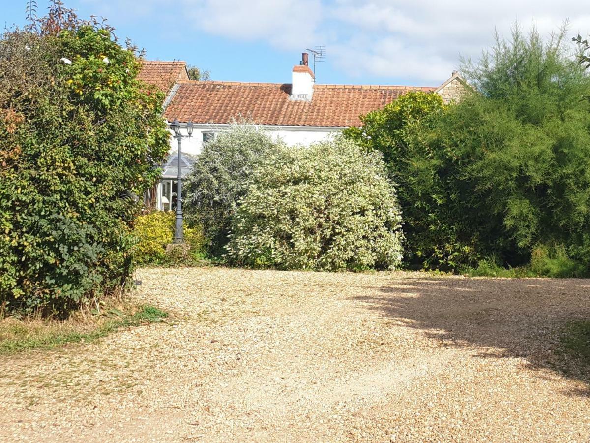 The Nest At Bramble Cottage Lacock Exterior foto